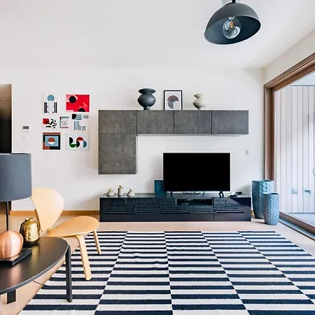 Gelman's Getaway In Apartment