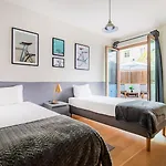 Gelman's Getaway In Apartament *