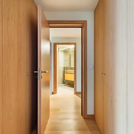 Gelman's Getaway In * Lisboa